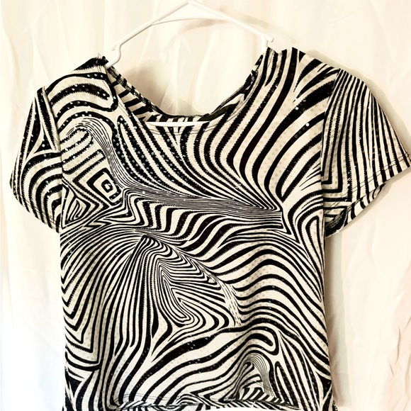 Psychedelic sparkly tee shirt top - Picture 2 of 2